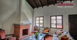 Acogedora Casa en Renta y/o Venta en Residencial Privado, Jocotenango