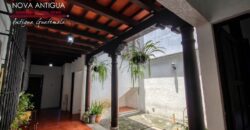 Acogedora Casa en Renta y/o Venta en Residencial Privado, Jocotenango