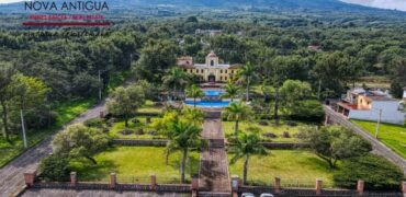 R375 – Land in Antigua Gardens