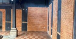 A4252 – Casa comercial en renta en el centro de Antigua G.