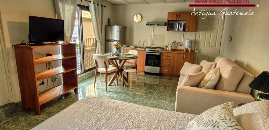 A4250 – Apartamento en segundo nivel a poca distancia del centro de Antigua G.