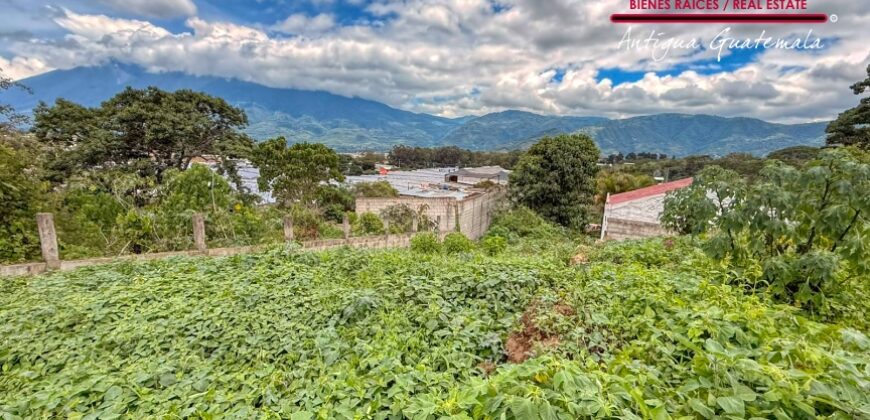J150 – Terreno en venta en el area de Ciudad Vieja