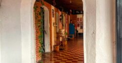 A4252 – Commercial house for rent in downtown Antigua G.