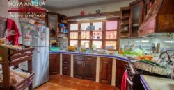 F494 – House plus apartment in a gated community