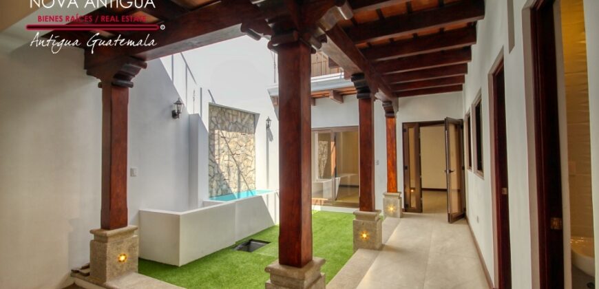 T51 – Casa en residencial carretera hacia San Miguel Dueñas