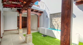 T51 – Casa en residencial carretera hacia San Miguel Dueñas