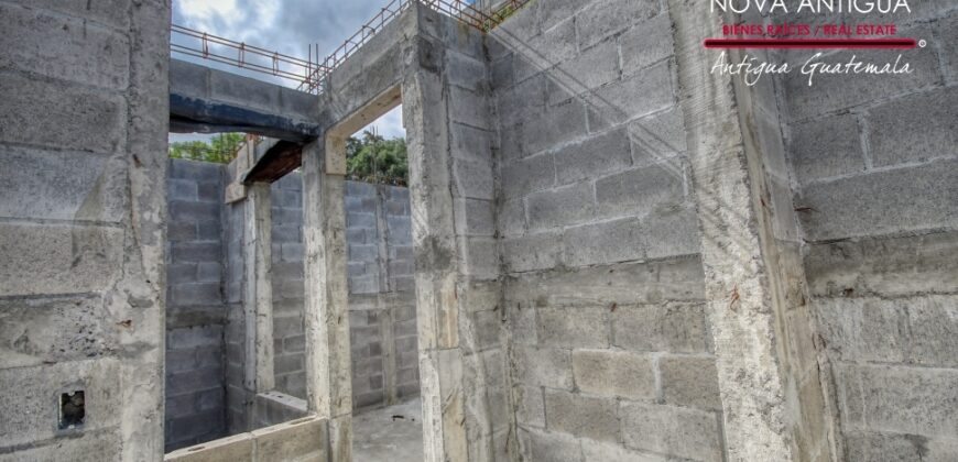 D74 – Exclusive Apartments Under Construction Near Antigua Guatemala