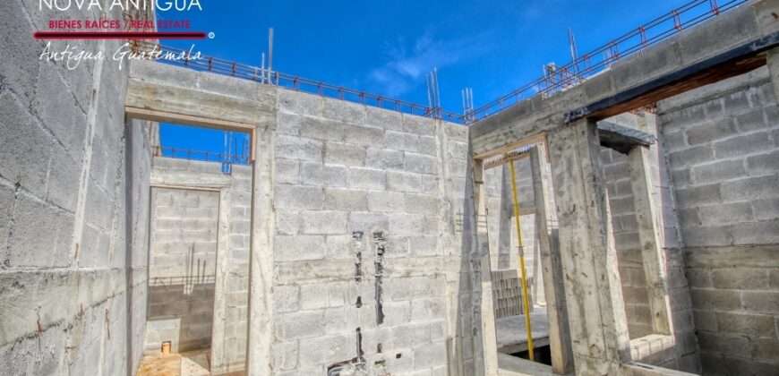 D74 – Exclusive Apartments Under Construction Near Antigua Guatemala