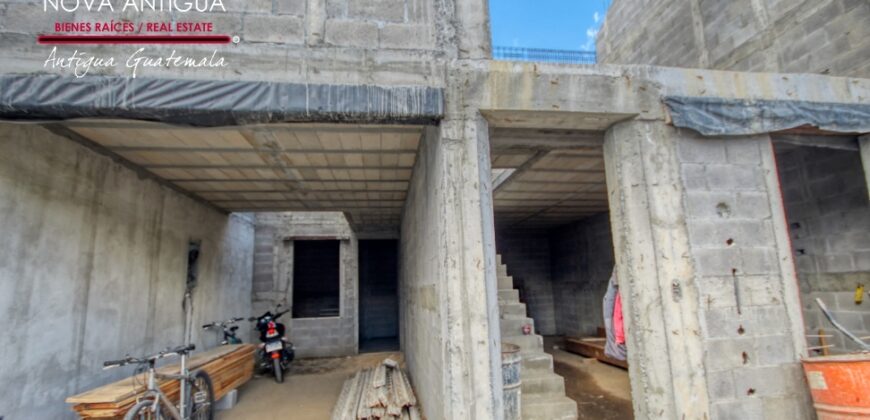 D74 – Exclusive Apartments Under Construction Near Antigua Guatemala