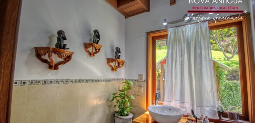 EH222 – Country House in the El Hato Area