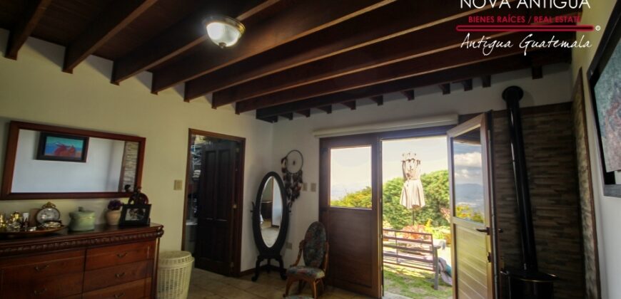 EH222 – Country House in the El Hato Area