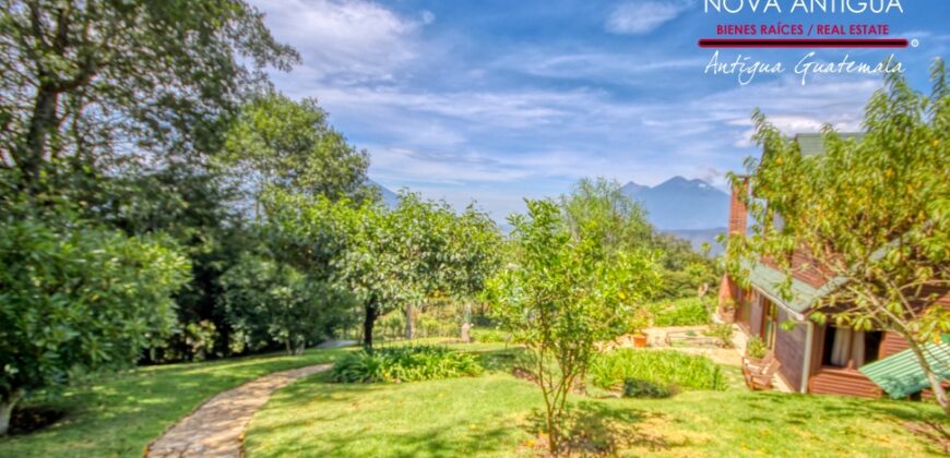 EH222 – Country House in the El Hato Area