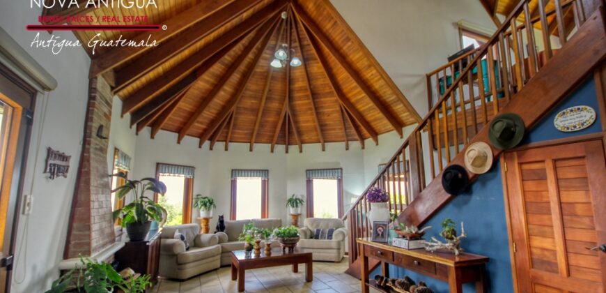 EH222 – Casa de campo en el area del Hato