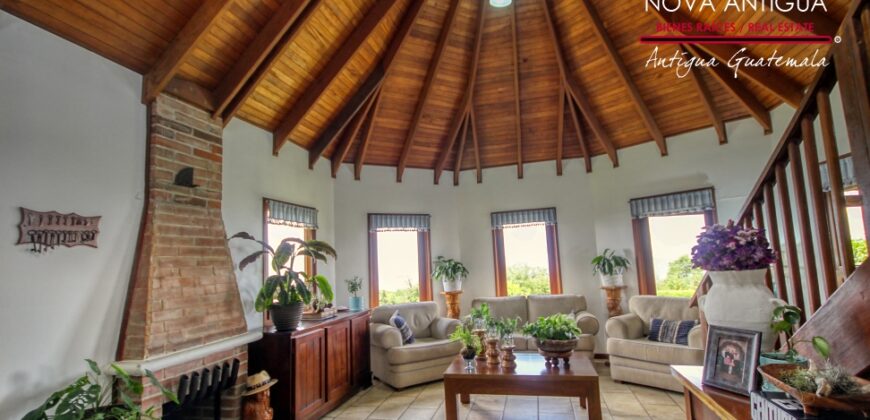 EH222 – Casa de campo en el area del Hato