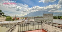 J153-Apartment located in Ciudad Vieja