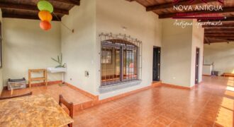 J153-Apartment located in Ciudad Vieja