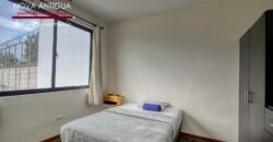 J152 – Spacious furnished house in Ciudad Vieja area in a residential