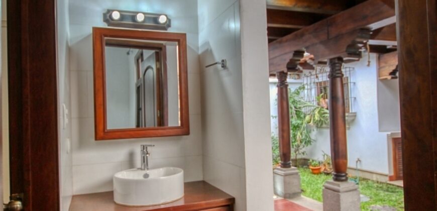 I487 – Casa en el area de San Pedro las Huertas