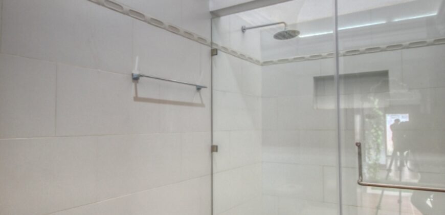 I487 – House in San Pedro las Huertas area