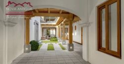 B153 – Casa en construccion a minutos del Parque Central
