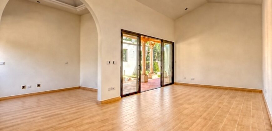 T54 – Casa en construccion en residencial Hacienda del Comendador