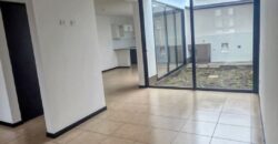 J297 – Casa de 3 habitaciones en renta