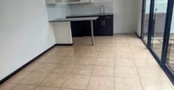 J297 – Casa de 3 habitaciones en renta