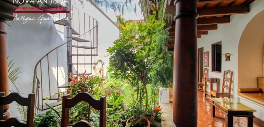 A4257 – Home within walking distance of the Central Park