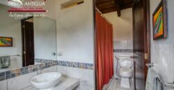 A4257 – Home within walking distance of the Central Park