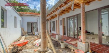 T54 – Casa en construccion en residencial Hacienda del Comendador