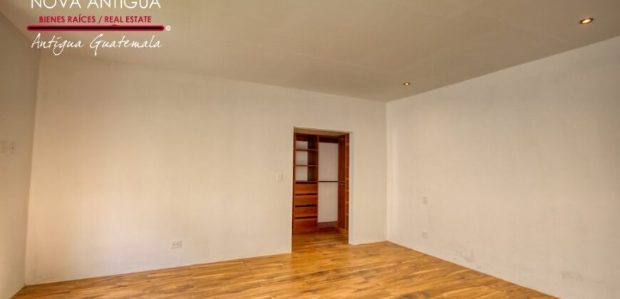 T53 -Casa en venta en Hacienda el Comendador