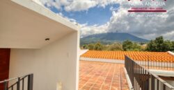 T53 -Casa en venta en Hacienda el Comendador