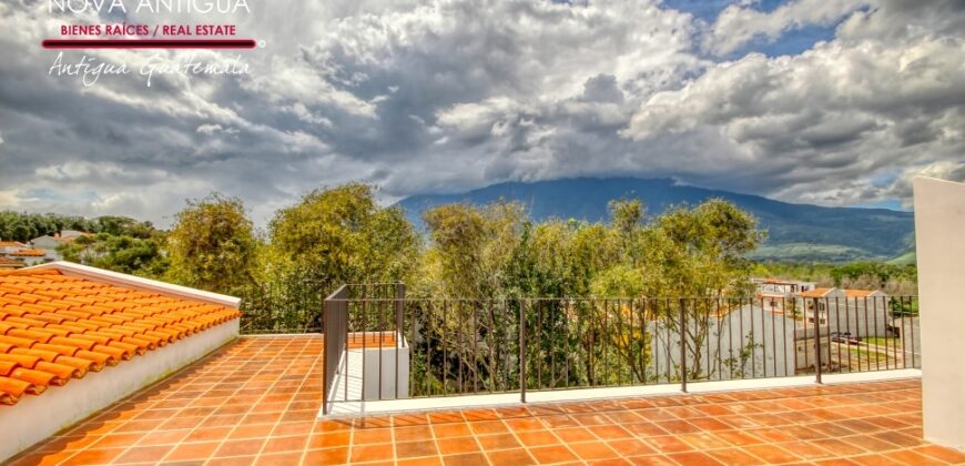 T53 -Casa en venta en Hacienda el Comendador
