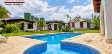 I76 – Casa en pequeño residencial en San Pedro Las Huertas
