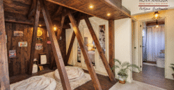 E251 – Encantadora casa colonial amueblada en venta en Santa Ana
