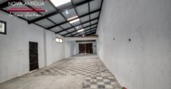 A4260 – Commercial space for rent in Antigua G.
