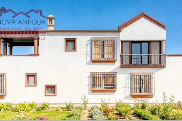J154 – Casa en construccion en Hacienda San Juan