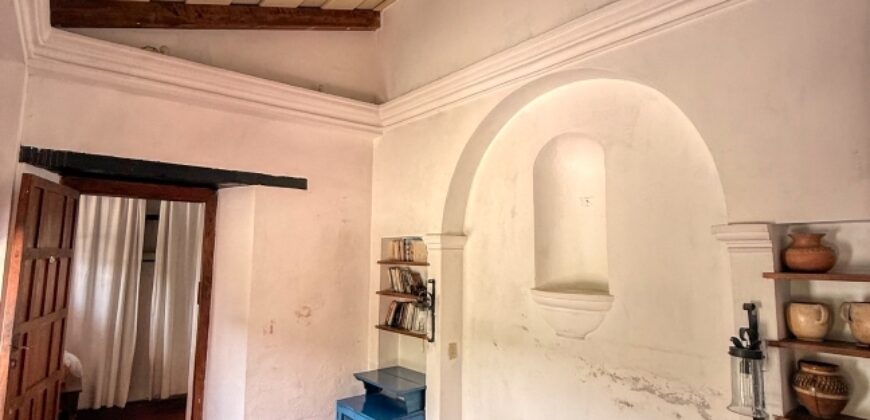 A4254 – Casa en el centro de Antigua Guatemala