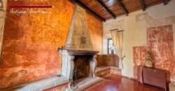 A4254 – House in the center of Antigua Guatemala