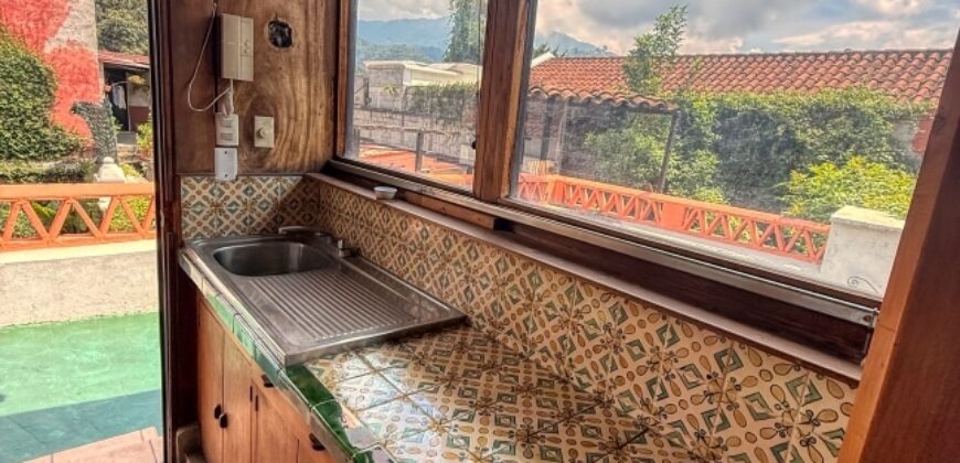 A4254 – Casa en el centro de Antigua Guatemala